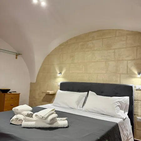 Apartament 49 *